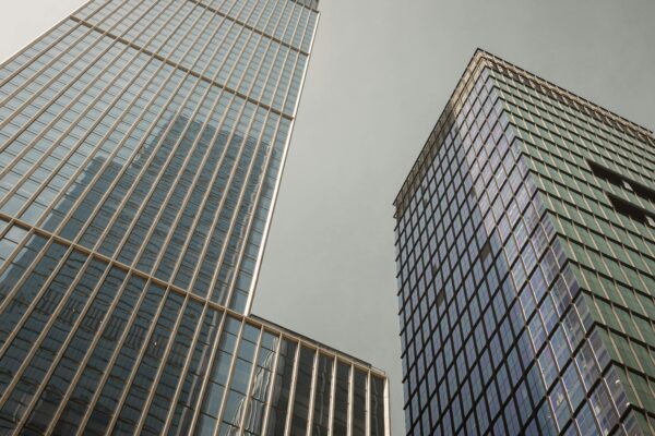 Impressive view of modern skyscrapers in New York City, capturing urban architecture and skyline.